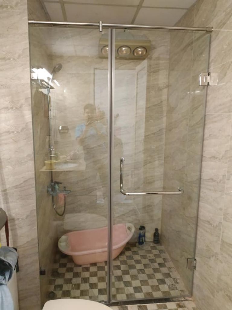 chi tiết phòng tắm kính