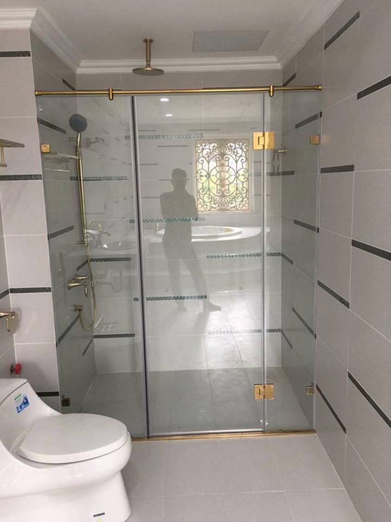 cabin tắm phẳng